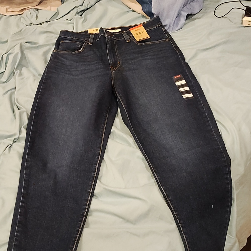 Levi's high waisted mom jeans